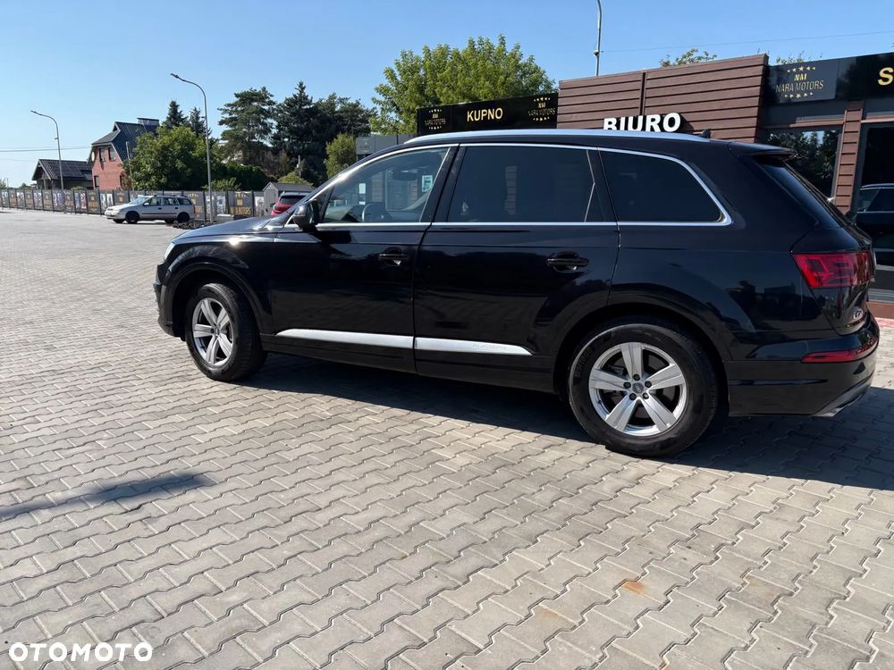 Audi Q7 - 6