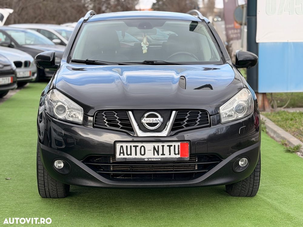 Nissan Qashqai - 2