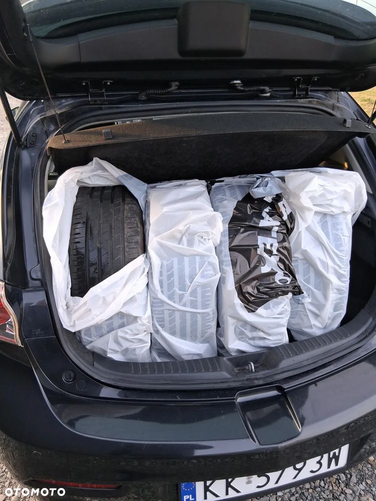 Mazda 3 1.6 MZR Exclusive-Line - 11