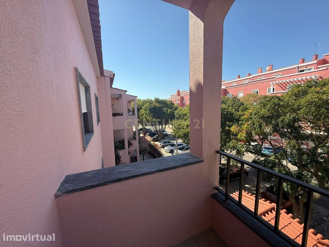 Arrendamento  de Apartamento T2 - Costa da Guia- Cascais - Grande imagem: 3/17