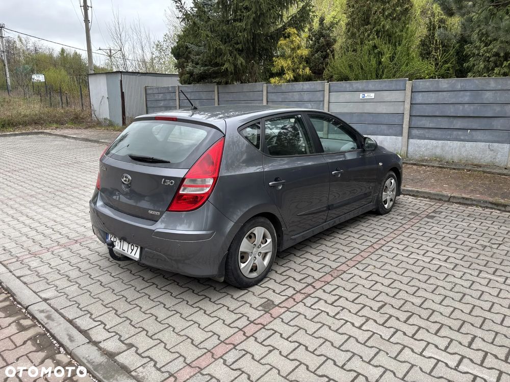 Hyundai i30 1.6 CRDi Comfort - 5