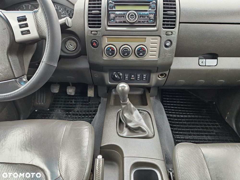 Nissan Navara - 26