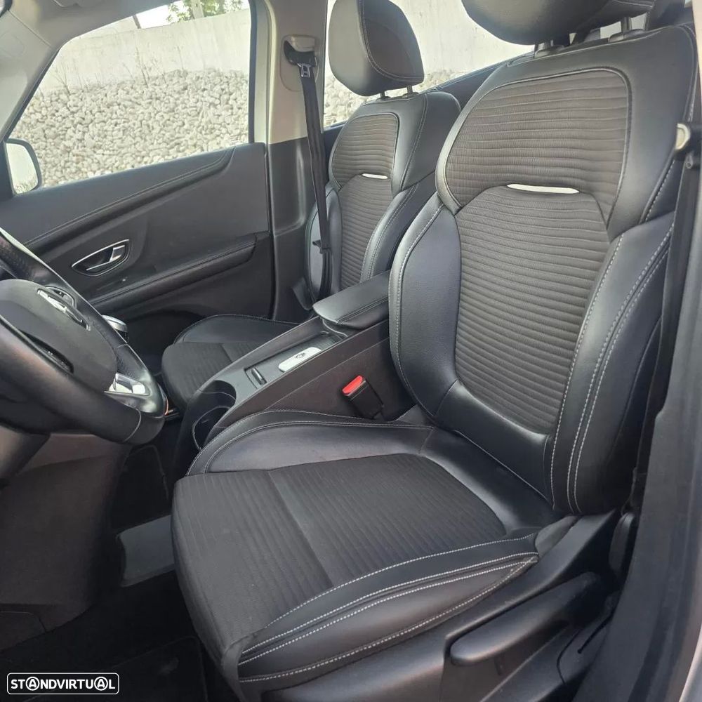 Renault Grand Scénic 1.6 dCi Intens SS - 16