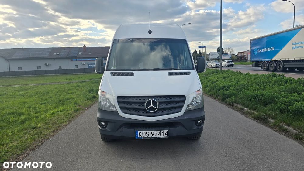 Mercedes-Benz Sprinter - 3