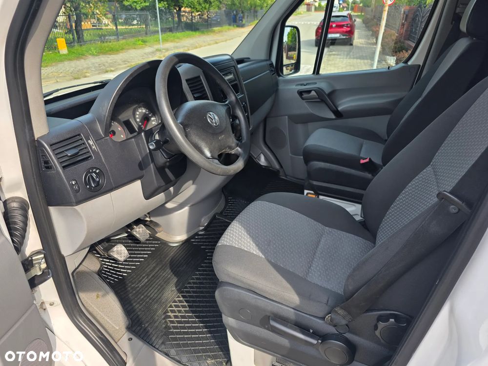 Volkswagen Crafter - 13