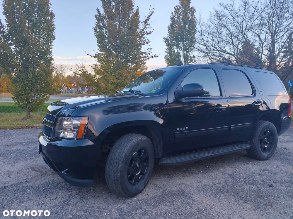 Chevrolet Tahoe - 8