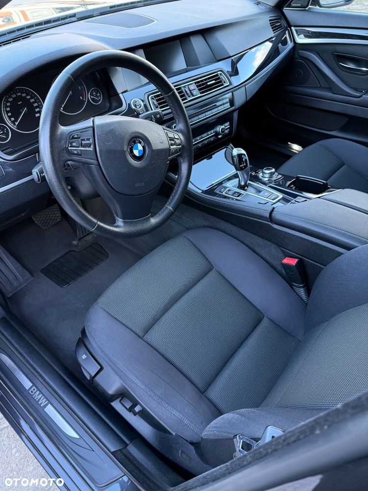 BMW Seria 5 520d - 9