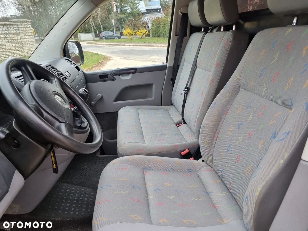 Volkswagen T5 - 16