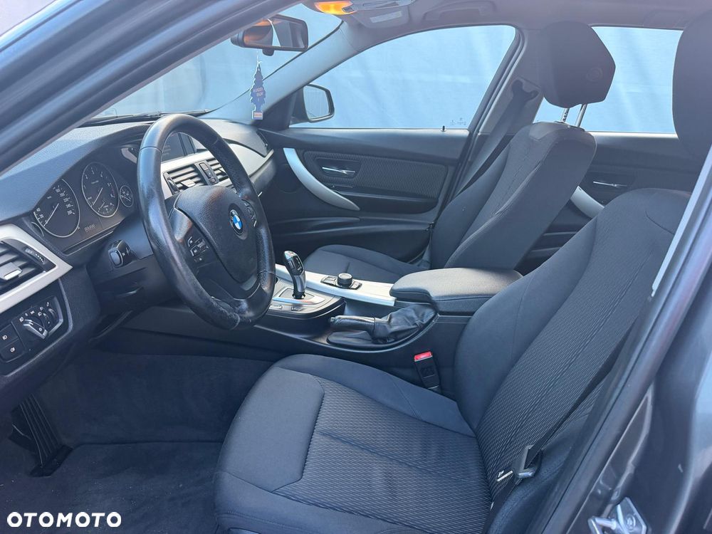 BMW Seria 3 318d Modern Line - 22