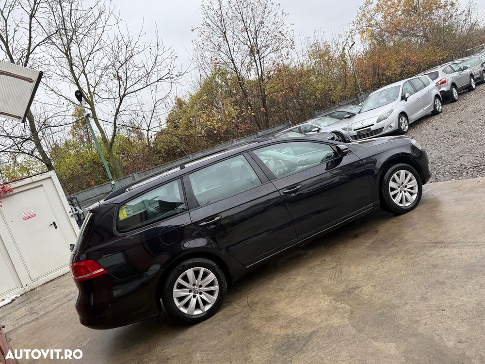 Volkswagen Passat - 28