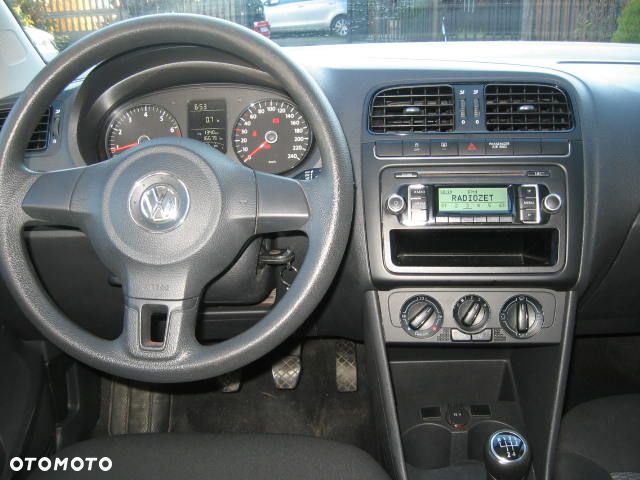 Volkswagen Polo 1.4 16V Comfortline Optimum - 18