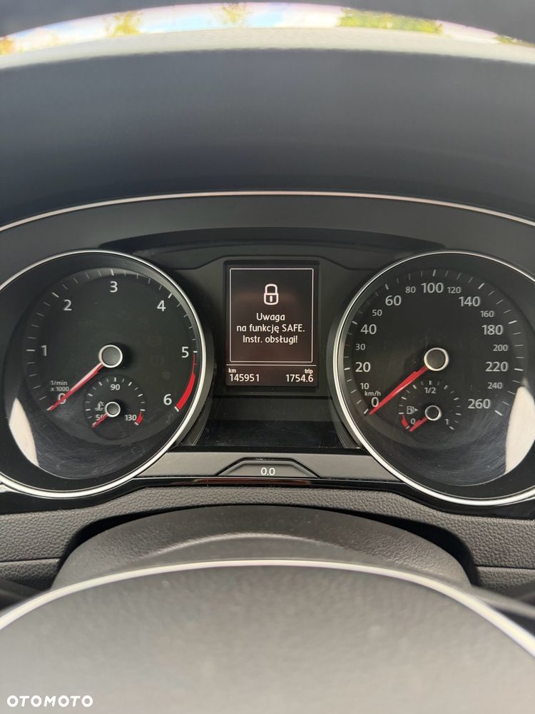 Volkswagen Passat 2.0 TDI BMT Comfortline DSG - 3