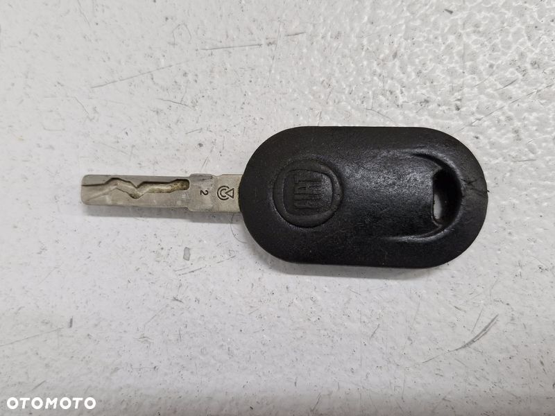 fiat panda iii 3 stacyjka kluczyk 00518006280 - 4
