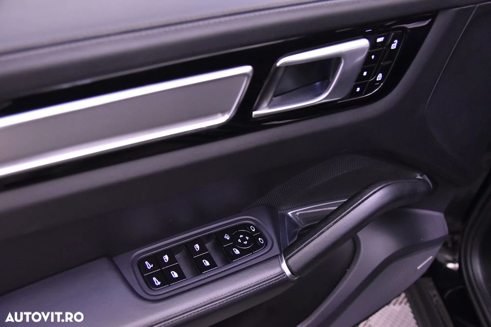 Porsche Cayenne Coupe - 14