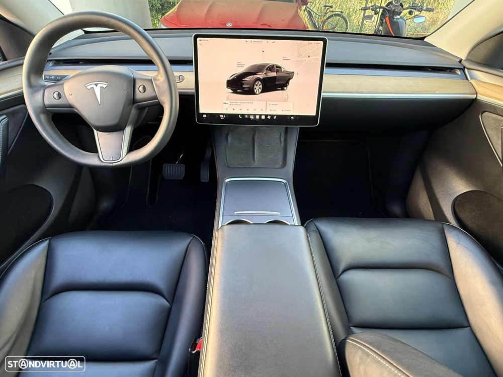 Tesla Model Y RWD - 21