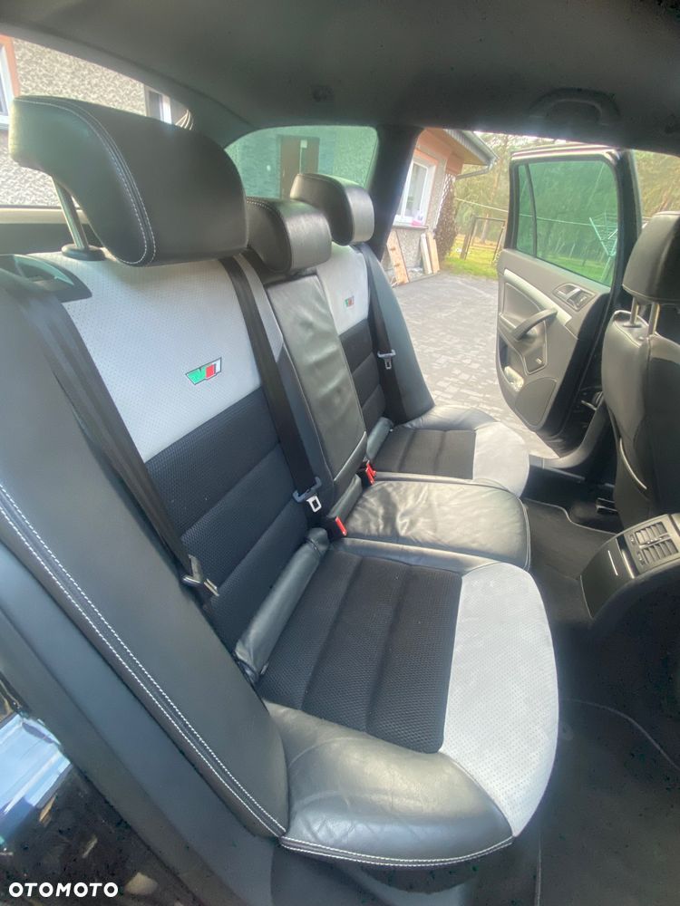 Skoda Octavia 2.0 TDI RS - 21