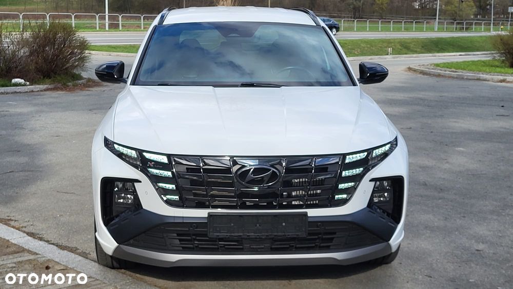 Hyundai Tucson - 2