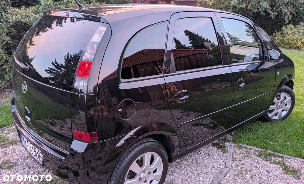 Opel Meriva 1.6 Cosmo MTA - 14