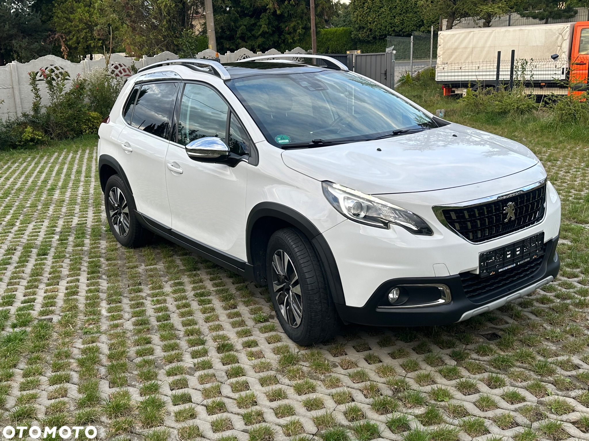 Peugeot 2008 - 3