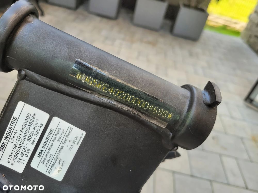 Rama z dokumentami Yamaha MT 125 2021 - 2