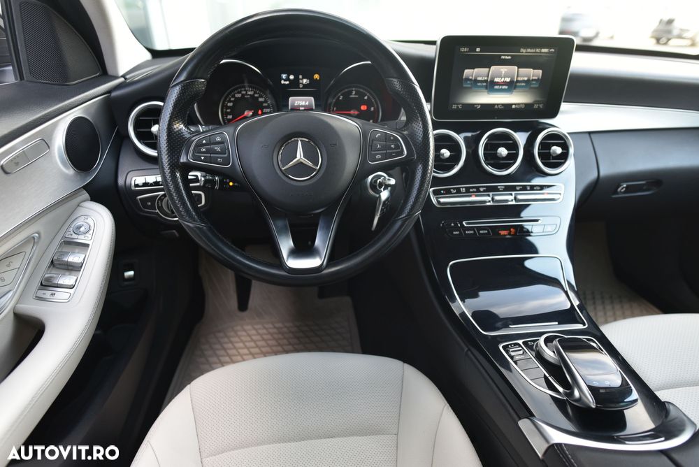 Mercedes-Benz C 220 (BlueTEC) d 7G-TRONIC - 35