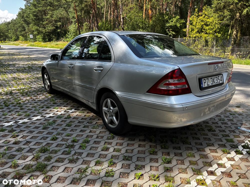 Mercedes-Benz Klasa C 200 Kompressor Elegance - 6