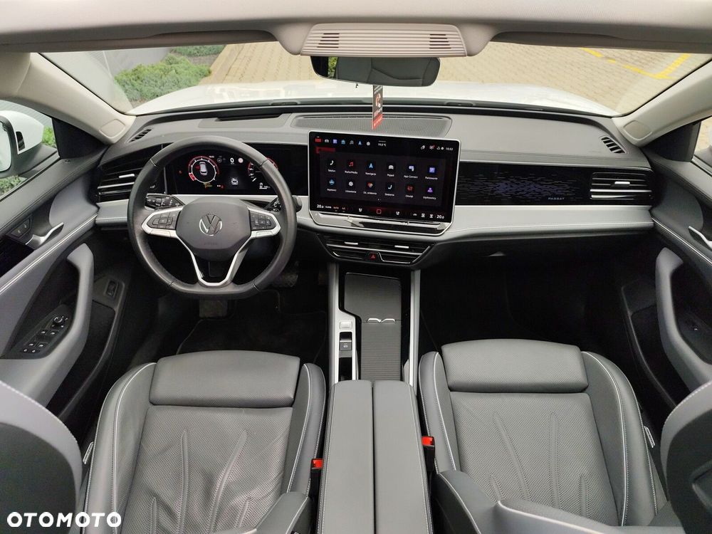 Volkswagen Passat - 19