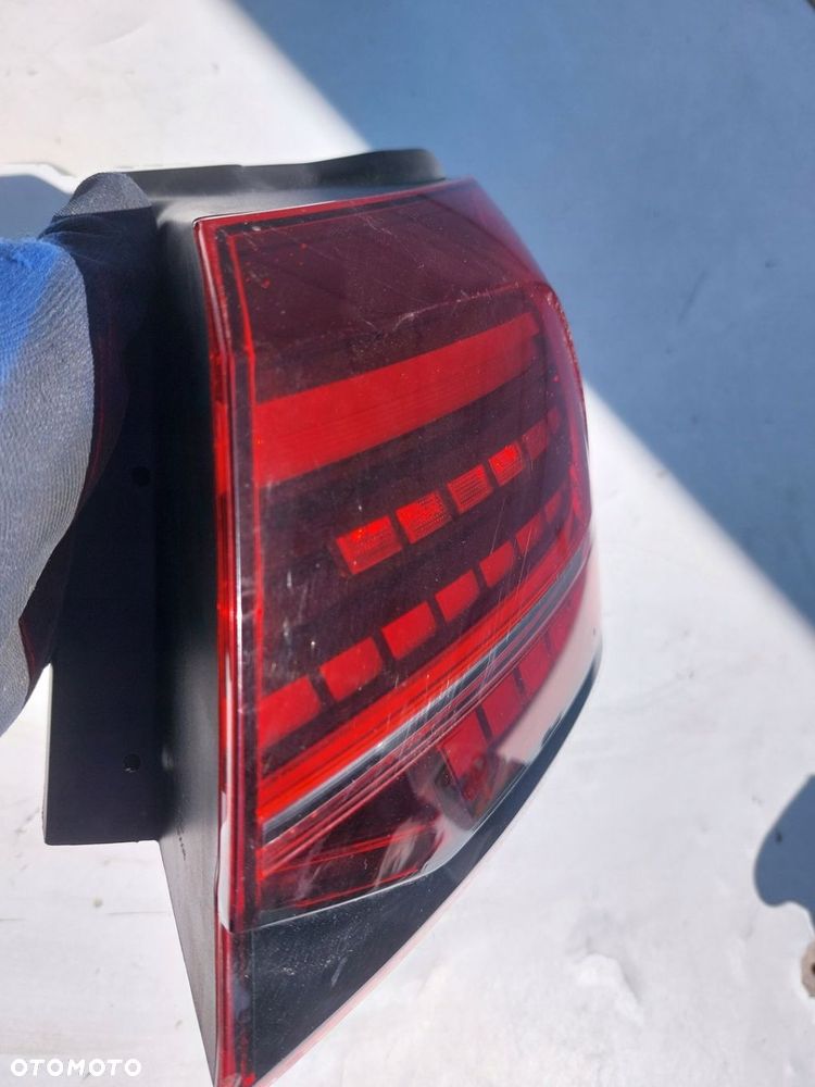 LAMPA PRAWY TYŁ LED VW GOLF VII EU - 9