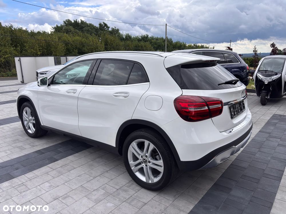 Mercedes-Benz GLA 250 4Matic 8G-DCT Edition 1 - 6