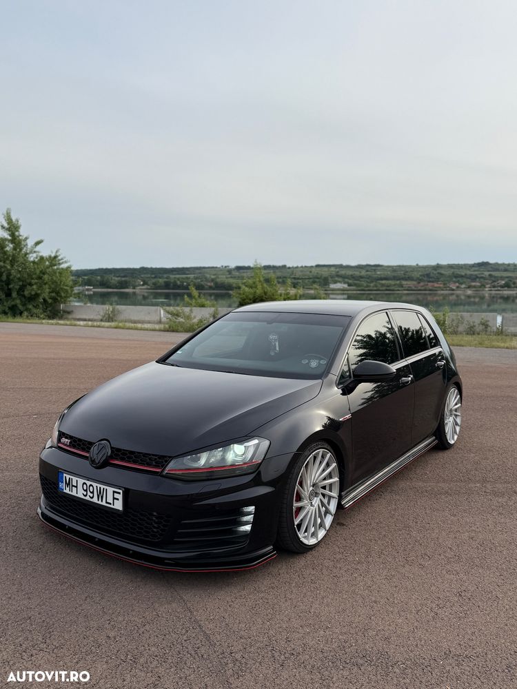 Volkswagen Golf 2.0 TSI BMT DSG GTI Performance - 3
