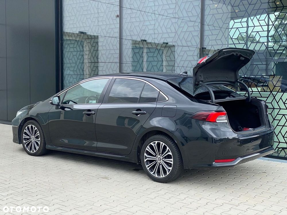 Toyota Corolla - 30