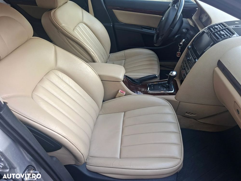 Fiat Grande Punto ver-1-3-multijet-16v-dynamic - 11