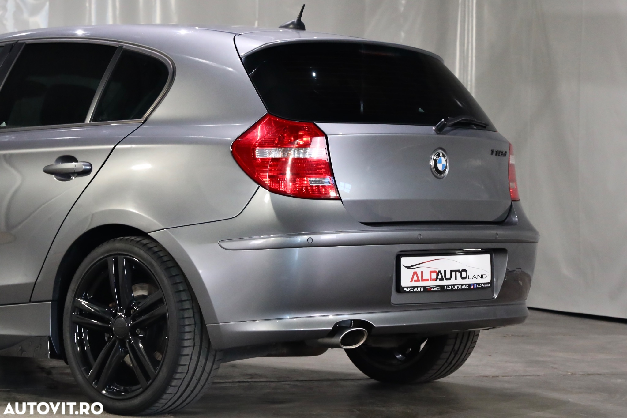 BMW Seria 1 118d - 29