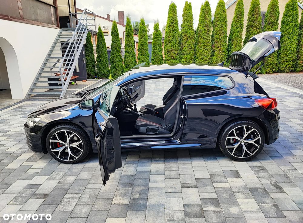 Volkswagen Scirocco 2.0 GTS (BlueMotion Technology) - 20