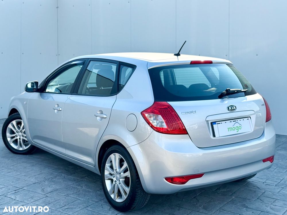 Kia Ceed Cee'd 1.6 DSL EX HP CITY - 3