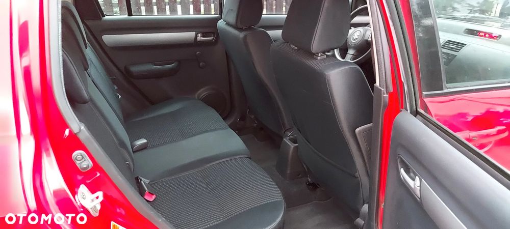 Suzuki Swift 1.3 Limited 25 - 32