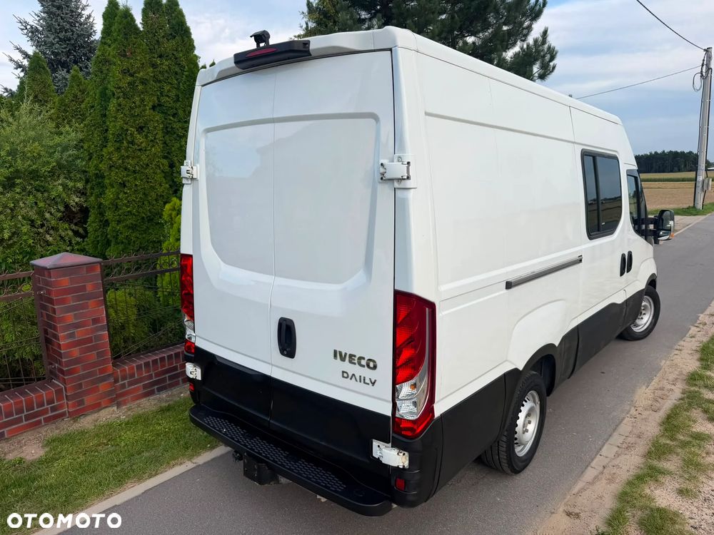 Iveco DAILY _ Tylko 116.000km ! _ 2018 Rok _ L3H2 _ 7 Osobowy - 34
