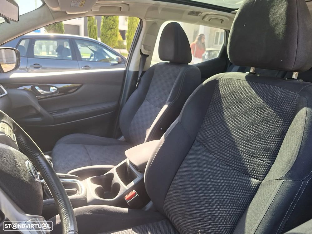 Nissan Qashqai 1.5 dCi Acenta Connect - 13