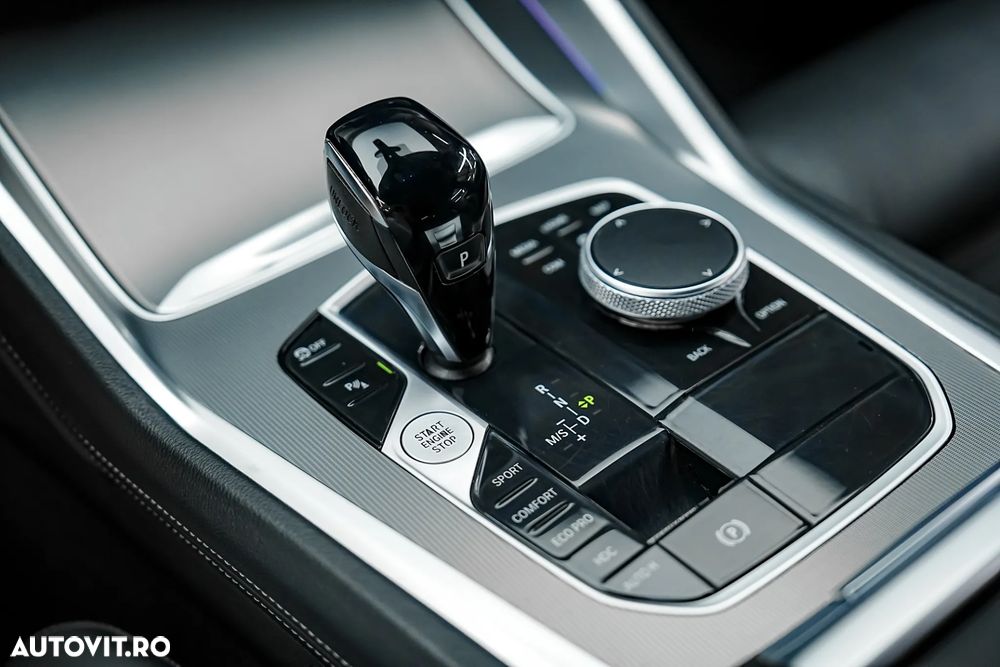 BMW X6 xDrive40i - 38