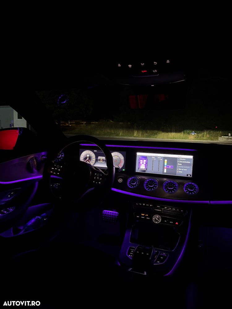 Mercedes-Benz E 200 4MATIC - 10