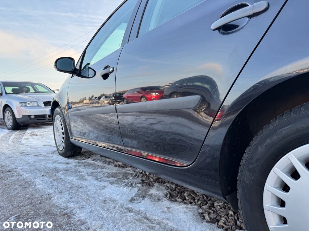 Volkswagen Golf - 11