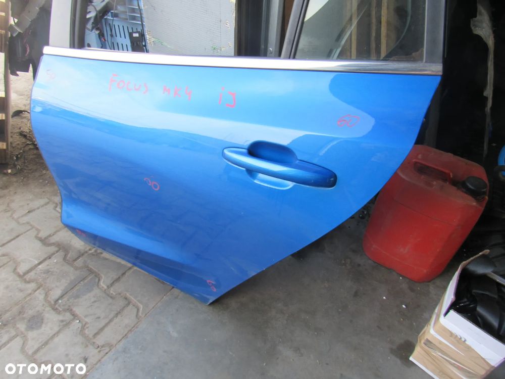 ford focus mk4 kombi tył prawe lewe drzwi ij - 6