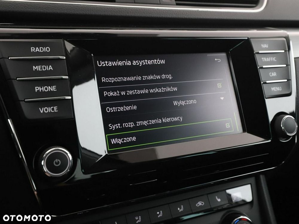 Skoda Superb 1.8 TSI DSG Style - 29