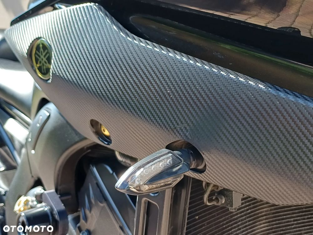 Yamaha FZ8 - 18