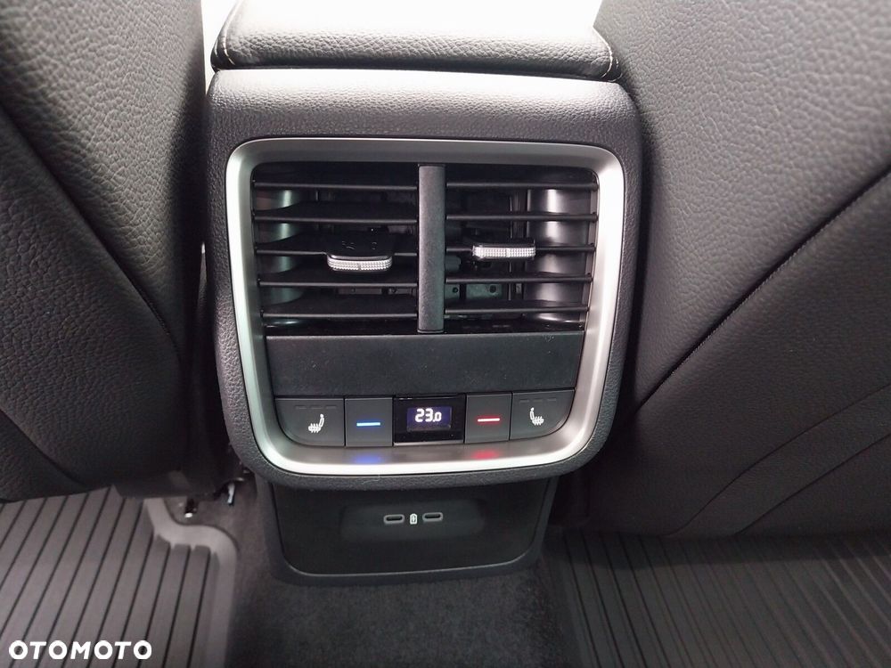 Skoda Octavia - 12