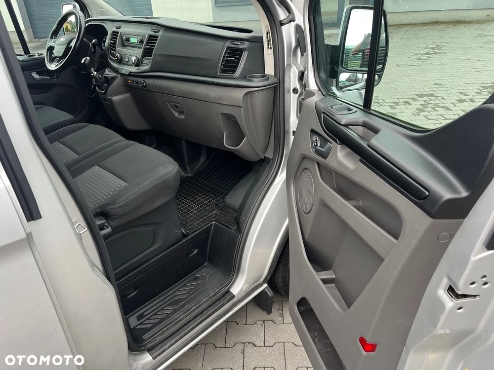 Ford Transit Custom - 17