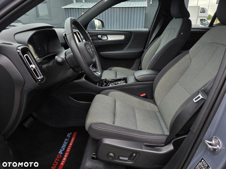 Volvo XC 40 - 9