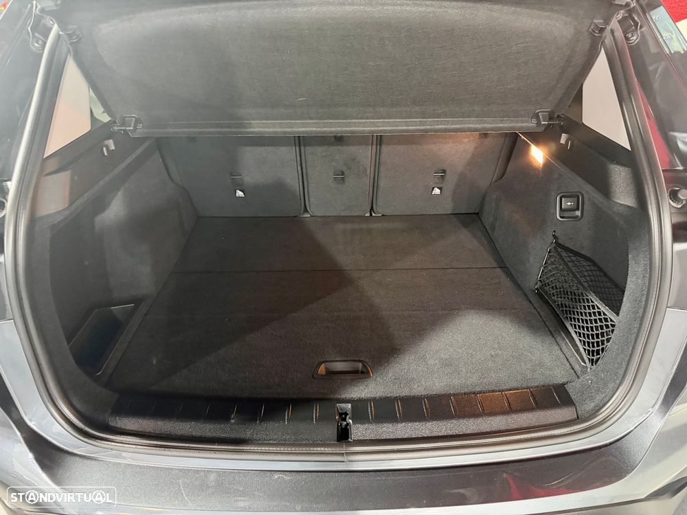 BMW X1 16 d sDrive Line Sport Auto - 52