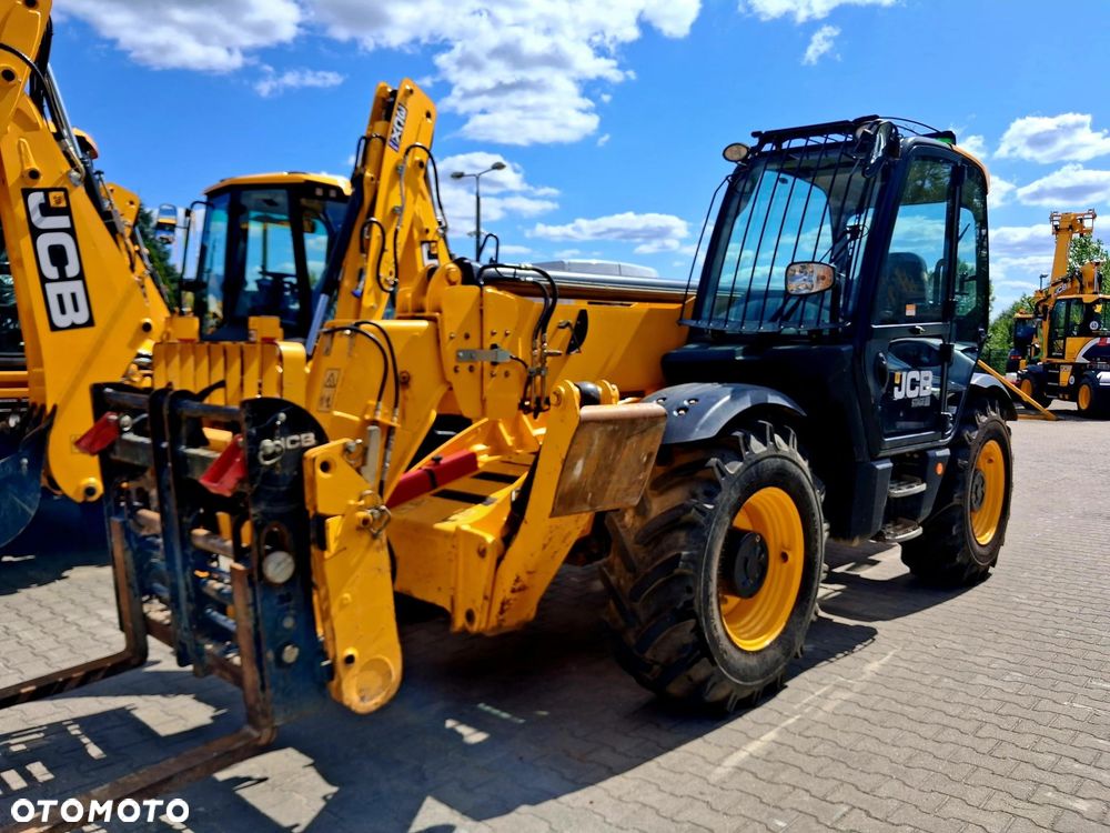JCB 535-125 - 17