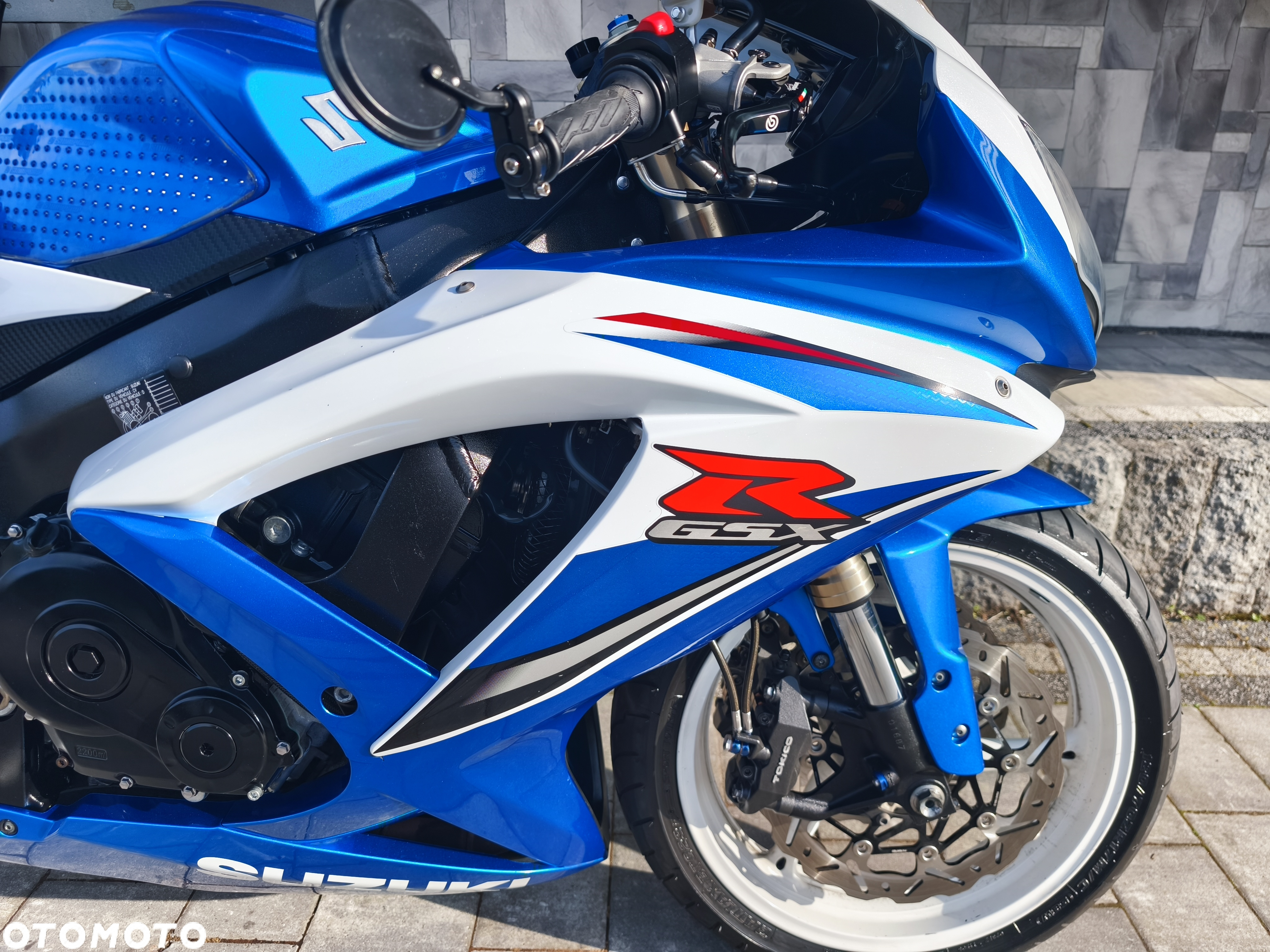 Suzuki GSX-R - 4